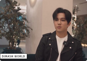 Dimash a accordé une interview avant son concert en Égypte.