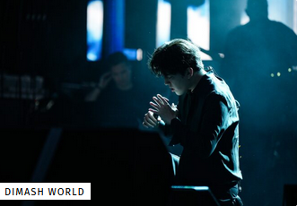 Dimash se produit au 8e Festival de la culture ethnoport à Istanbul